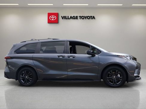 Certified 2025 Toyota Sienna XSE w/ XSE Plus Package AWD/4WD image 6