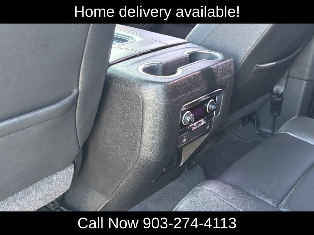 Used 2021 Chevrolet Suburban LT AWD/4WD image 13