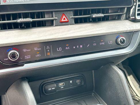 Used 2023 Kia Sportage X-Pro AWD/4WD image 18