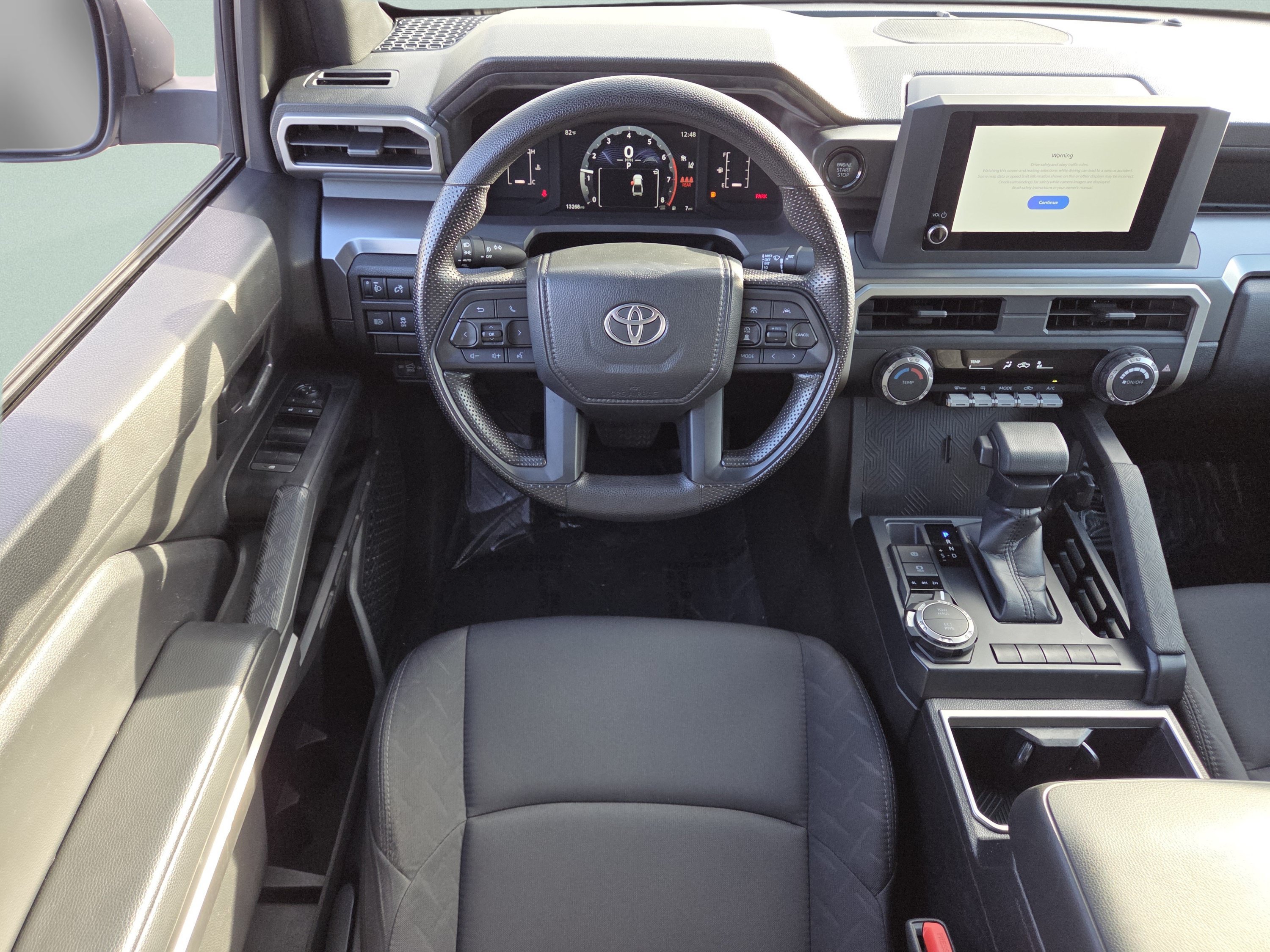 Used 2025 Toyota Tacoma SR5 AWD/4WD image 4