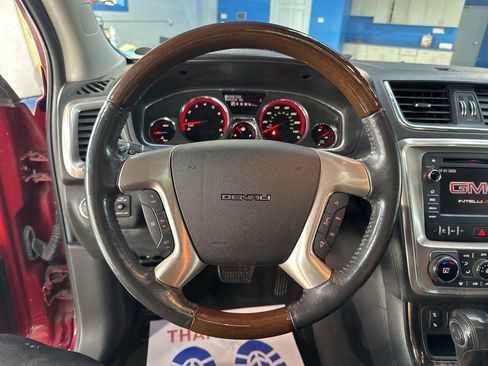 Used 2014 GMC Acadia Denali image 31