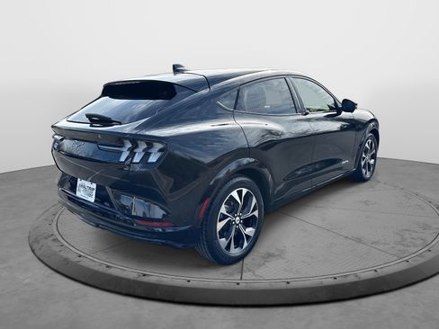 Used 2021 Ford Mustang Mach-E Premium image 8