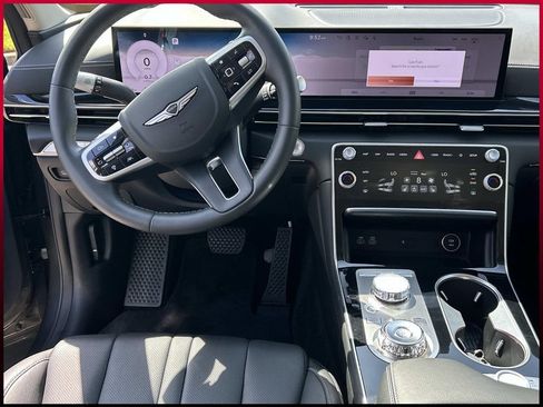 Used 2025 Genesis GV80 2.5T Standard AWD/4WD image 29