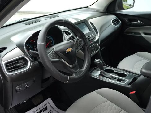 Used 2018 Chevrolet Equinox LS FWD image 8