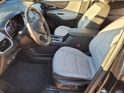Used 2020 Chevrolet Equinox LT image 22