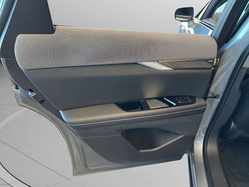 New 2026 Cadillac Optiq Luxury 1 image 14