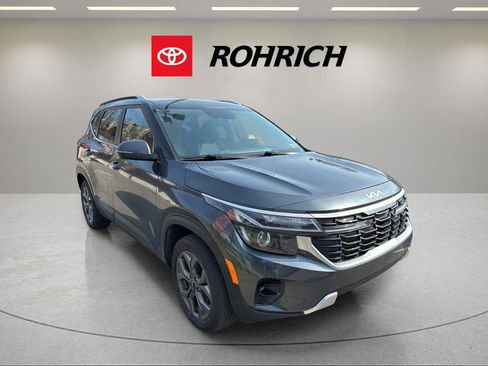 Used 2024 Kia Seltos S AWD/4WD image 4
