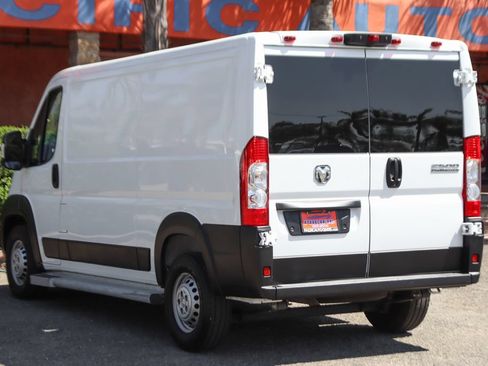Used 2025 RAM ProMaster 2500 w/ U-Haul Equipment Group FWD image 6