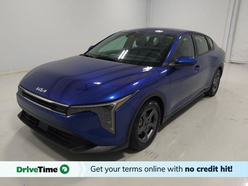 Used 2025 Kia K4 FWD image 1