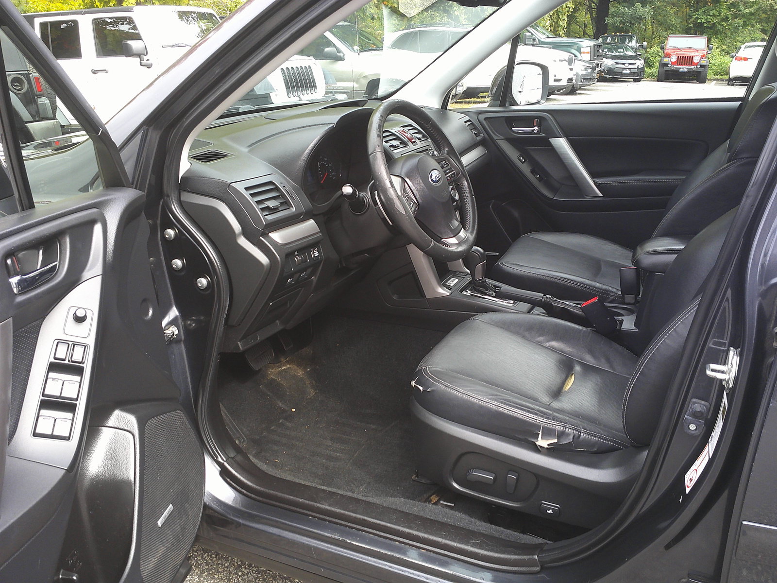 Used 2015 Subaru Forester 2.0XT Touring AWD/4WD image 10