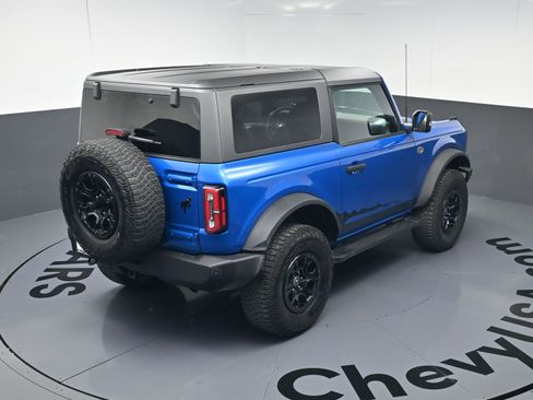 Used 2023 Ford Bronco Wildtrak image 34