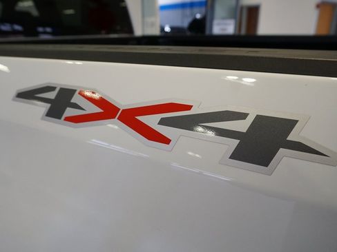 Certified 2023 Chevrolet Silverado 1500 LT image 26