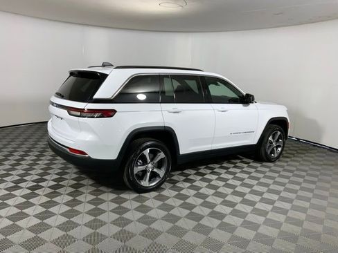 Used 2024 Jeep Grand Cherokee Limited 4xe w/ Luxury Tech Group II image 12