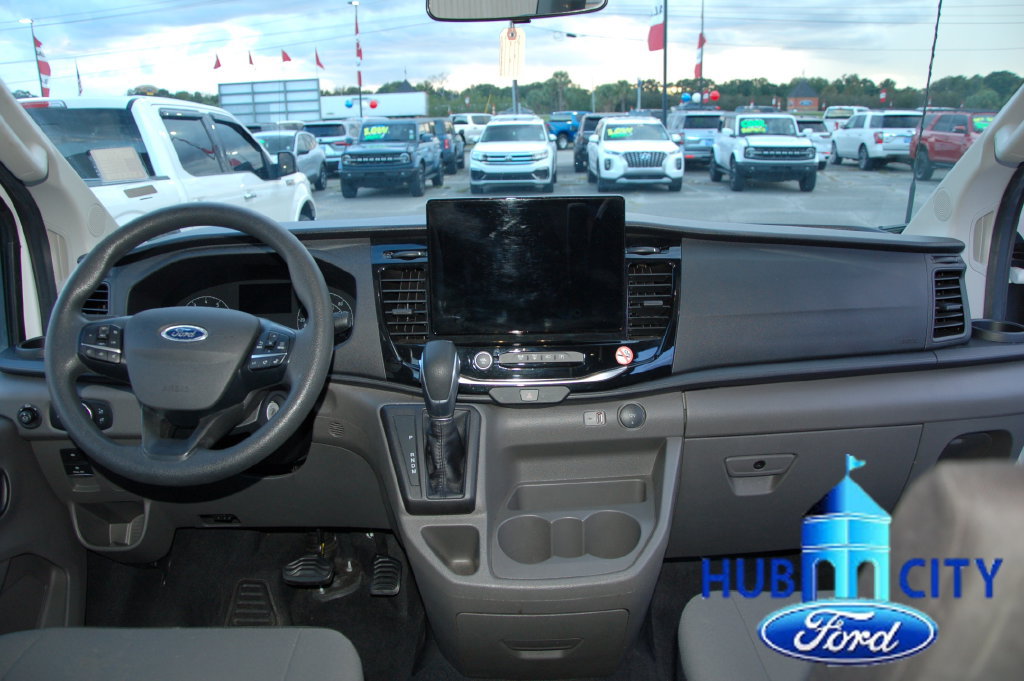 Used 2023 Ford Transit 350 XLT RWD image 16