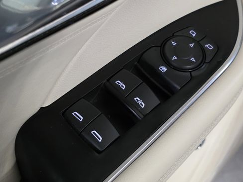 Used 2023 Buick Envision Preferred image 20