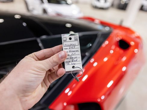 Used 2023 McLaren GT image 44