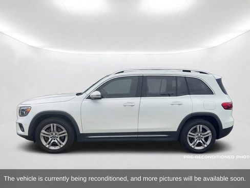 Used 2020 Mercedes-Benz GLB 250 4MATIC image 9