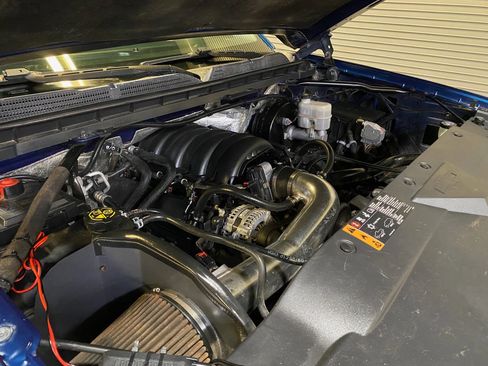 Used 2017 Chevrolet Silverado 1500 LT w/ Texas Edition AWD/4WD image 33