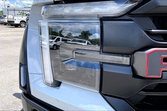 Used 2025 Ford F150 Raptor AWD/4WD image 31