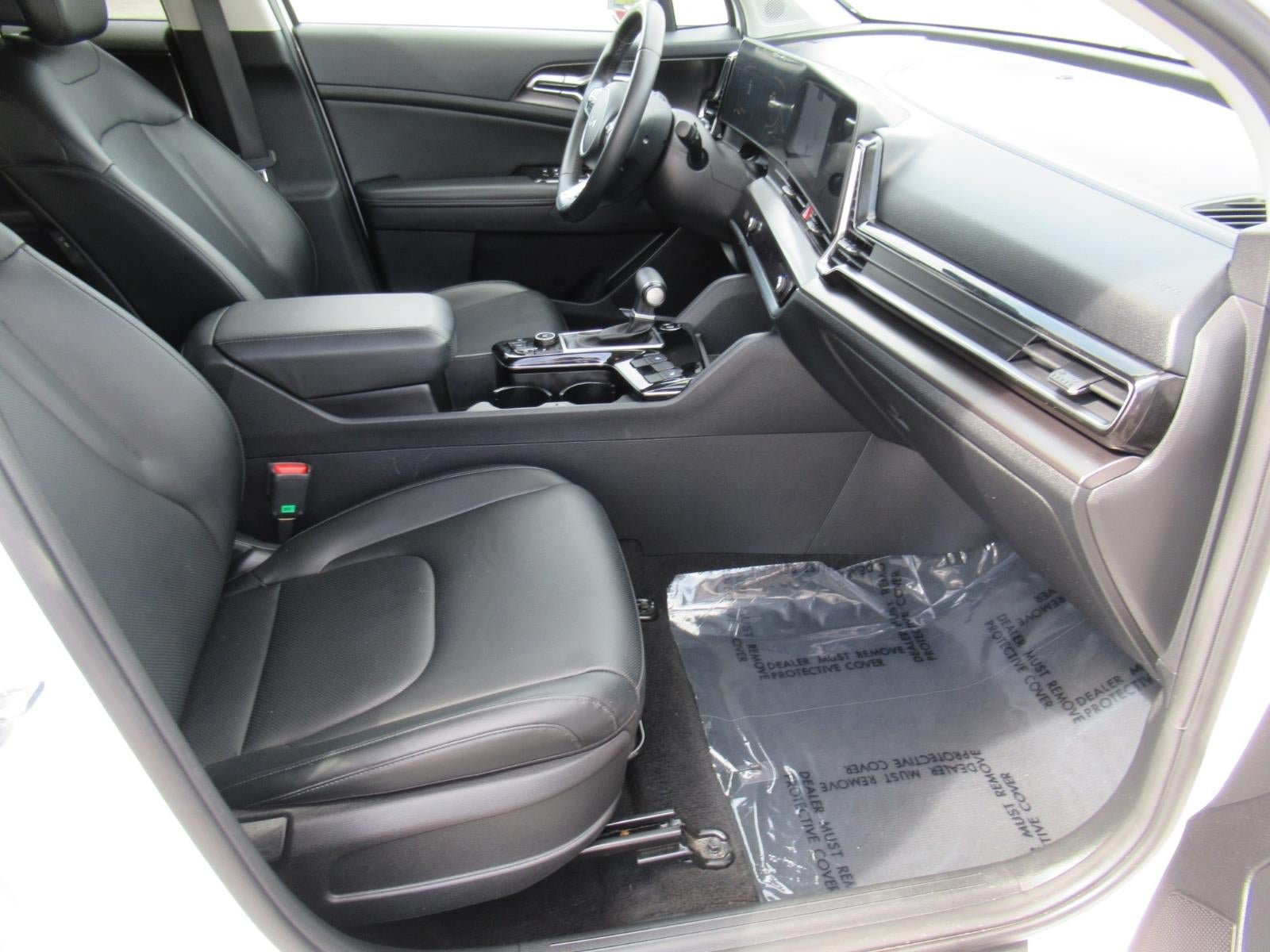 Used 2024 Kia Sportage EX FWD image 10