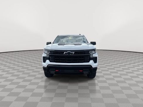 Certified 2023 Chevrolet Silverado 1500 LT Trail Boss w/ LPO, Dark Essentials Package AWD/4WD image 4