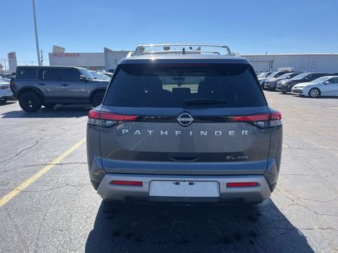 Used 2025 Nissan Pathfinder SL image 5