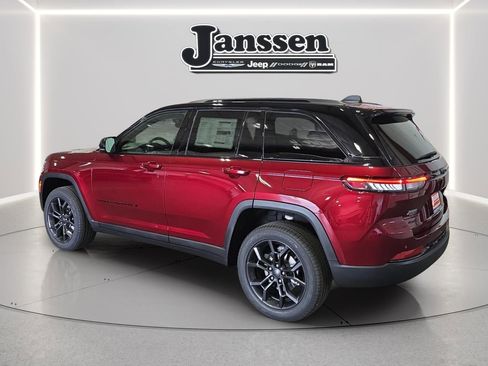 New 2025 Jeep Grand Cherokee Limited w/ Trailer Tow Package image 3