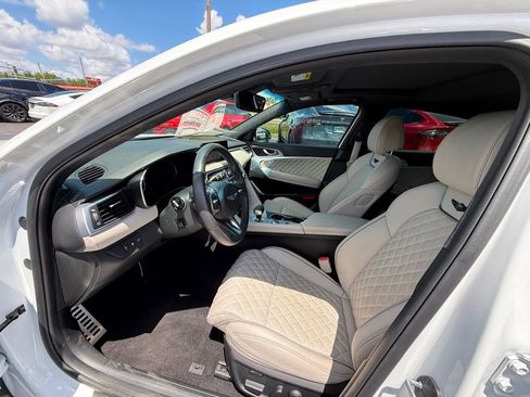 Used 2023 Genesis G70 3.3T w/ Sport Prestige Package RWD image 11