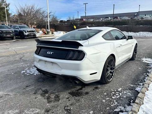 Used 2022 Ford Mustang GT image 4