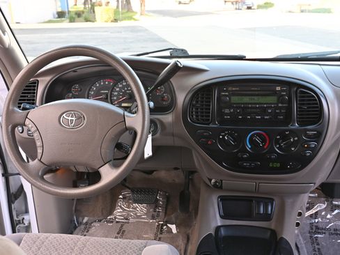 Used 2006 Toyota Tundra SR5 w/ All Weather Guard Pkg image 18