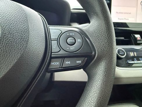 Used 2020 Toyota Corolla LE image 27