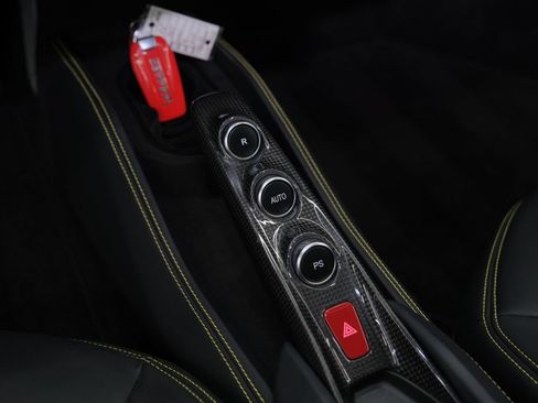 Used 2022 Ferrari F8 Tributo RWD image 46