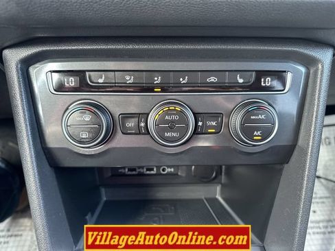 Used 2020 Volkswagen Tiguan SE w/ Panoramic Sunroof Package AWD/4WD image 19