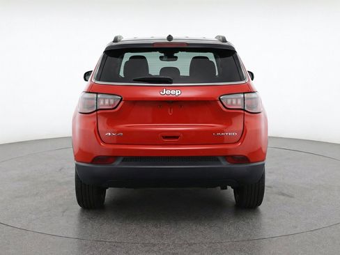 Used 2025 Jeep Compass Limited AWD/4WD image 7