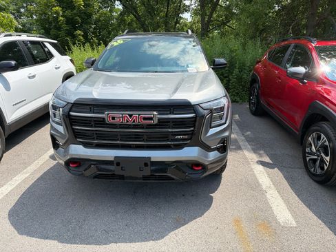 Used 2026 GMC Terrain AT4 w/ Convenience Package III AWD/4WD image 2
