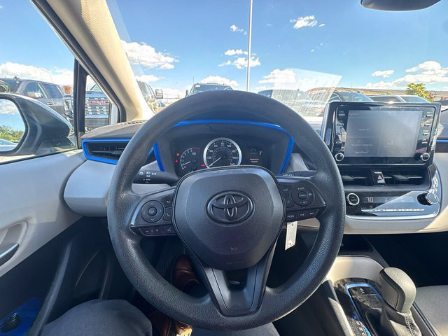 Used 2020 Toyota Corolla LE FWD image 14