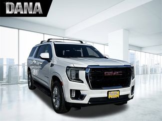 Used 2023 GMC Yukon XL SLE video 1