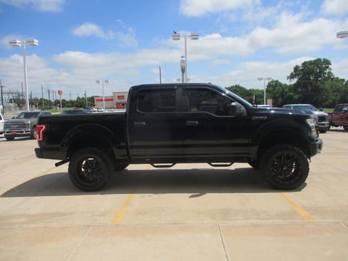 Used 2016 Ford F150 XL w/ Equipment Group 101A Mid AWD/4WD image 10