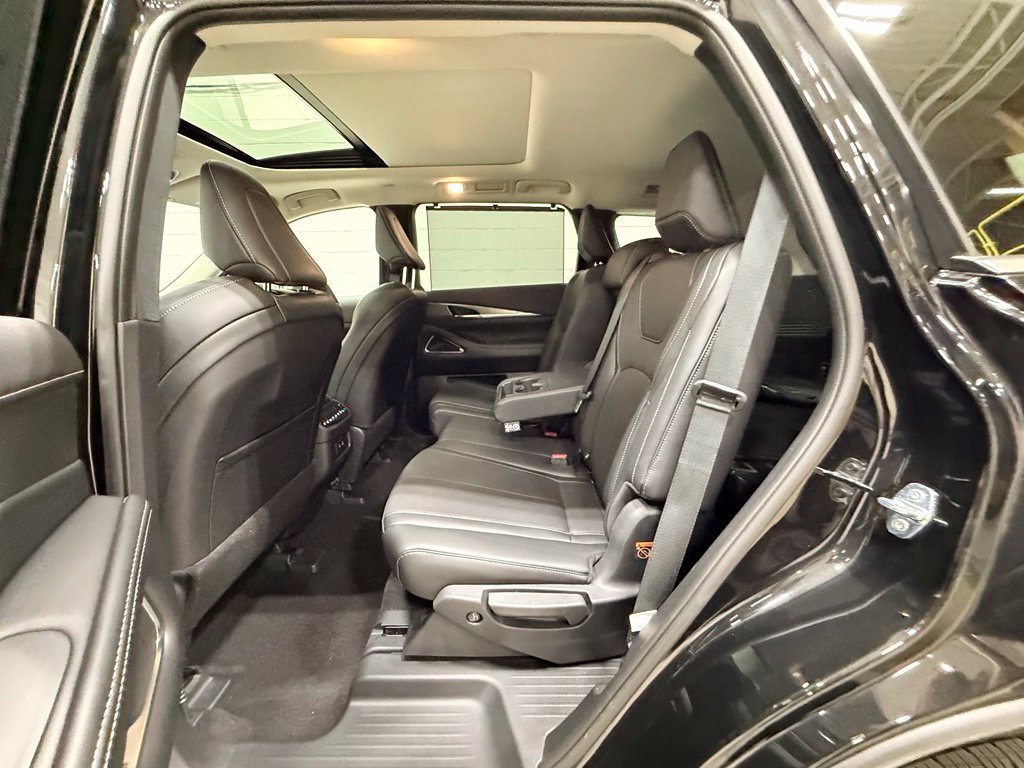 Used 2026 INFINITI QX60 Luxe w/ Cargo Package AWD/4WD image 43