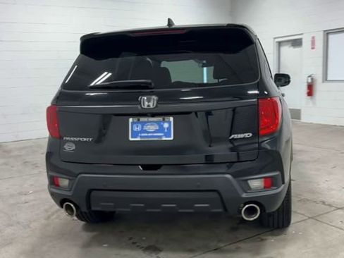 Used 2023 Honda Passport EX-L image 2