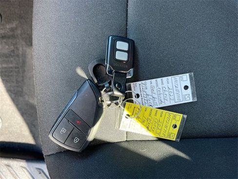 Certified 2023 Chevrolet Colorado Trail Boss w/ Advanced Trailering Package image 33