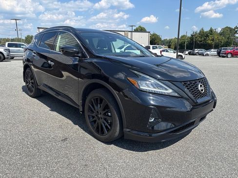 Used 2024 Nissan Murano SV w/ SV Midnight Edition Package FWD image 11
