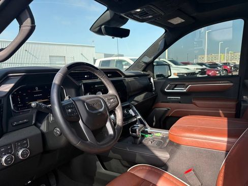 Used 2026 GMC Sierra 1500 Denali Ultimate AWD/4WD image 10