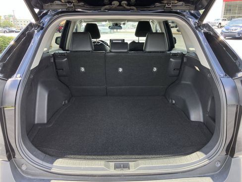 Used 2022 Toyota RAV4 XLE Premium FWD image 27