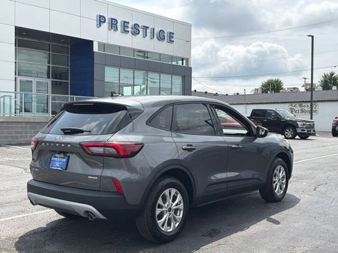 Used 2025 Ford Escape Active AWD/4WD image 10