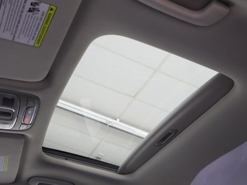 Used 2024 Kia Telluride S w/ S Sunroof Package image 22