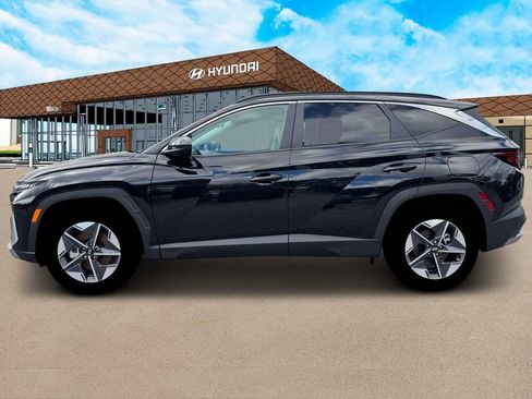 New 2026 Hyundai Tucson SEL FWD image 3