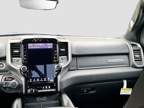 New 2026 RAM 1500 Big Horn AWD/4WD image 17