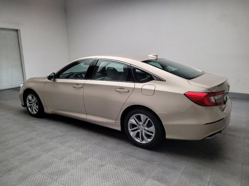 Used 2018 Honda Accord LX image 3