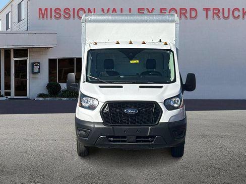 Used 2023 Ford Transit 350 DRW RWD image 9